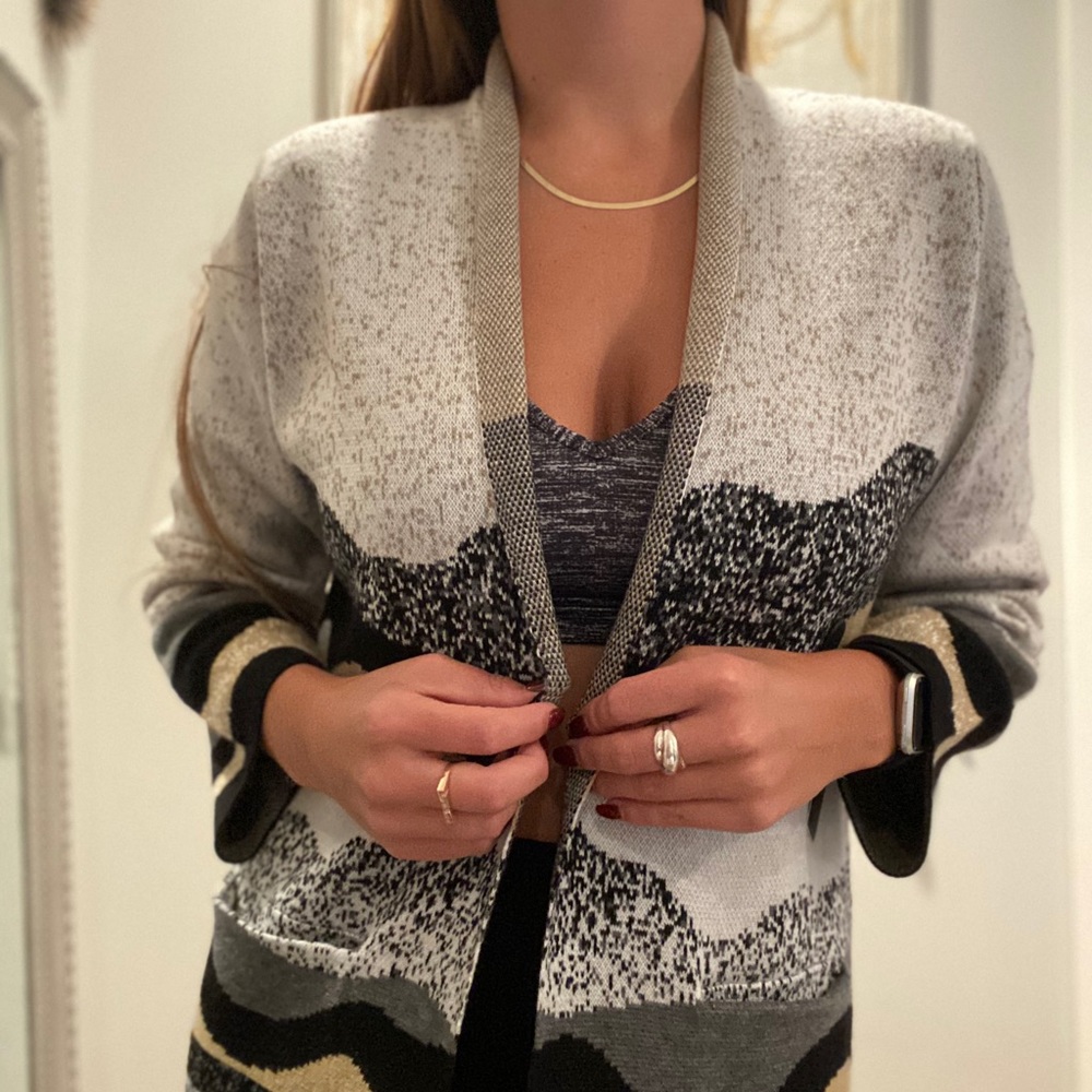 MaxSportLA : Cardigan - Picture 6 of 16